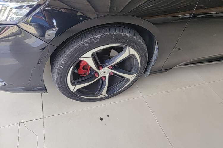Used Honda Inspire 2022 260TURBO Elegant Edition Left Front Wheel Hub