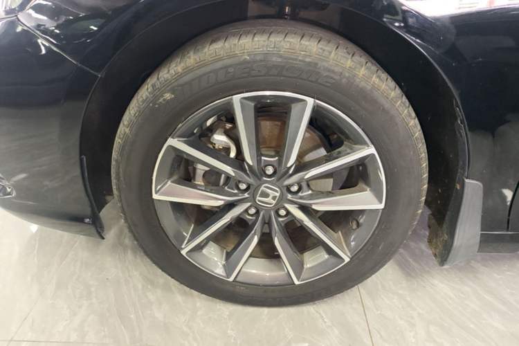 Used Honda Inspire 2022 260TURBO Elegant Edition Left Front Wheel Hub