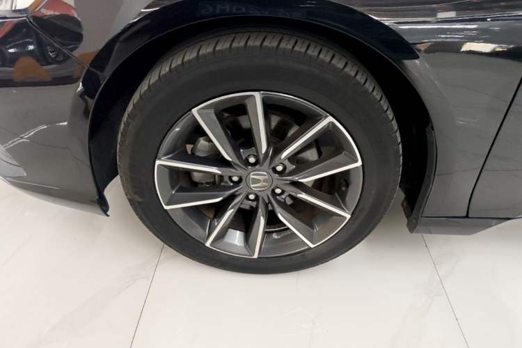 Used Honda Inspire 2022 260TURBO Elegant Edition Left Front Wheel Hub
