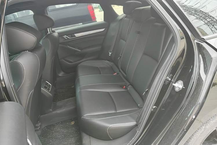 Used Honda Inspire 2022 260TURBO Elegant Edition Left Rear Seat
