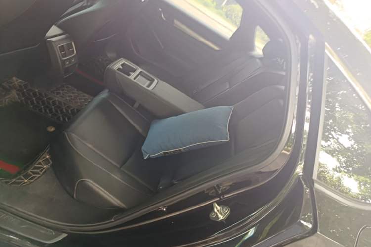 Used Honda Inspire 2022 260TURBO Elegant Edition Left Rear Seat