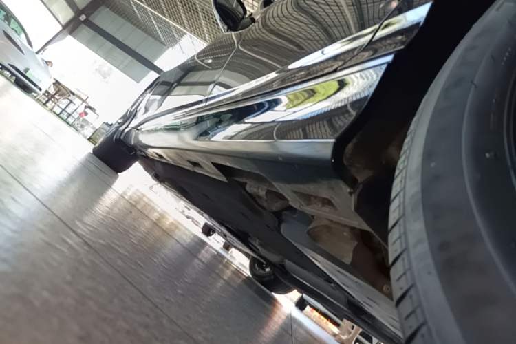 Used Honda Inspire 2022 260TURBO Elegant Edition Left Side Sill