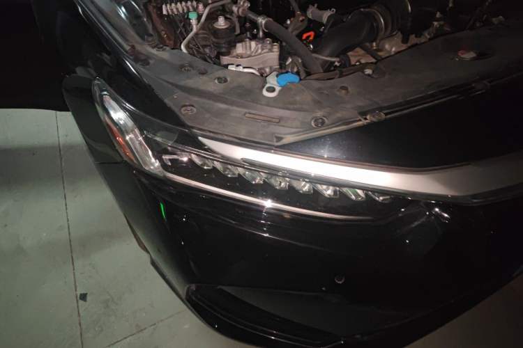Used Honda Inspire 2022 260TURBO Elegant Edition Right Front Headlight