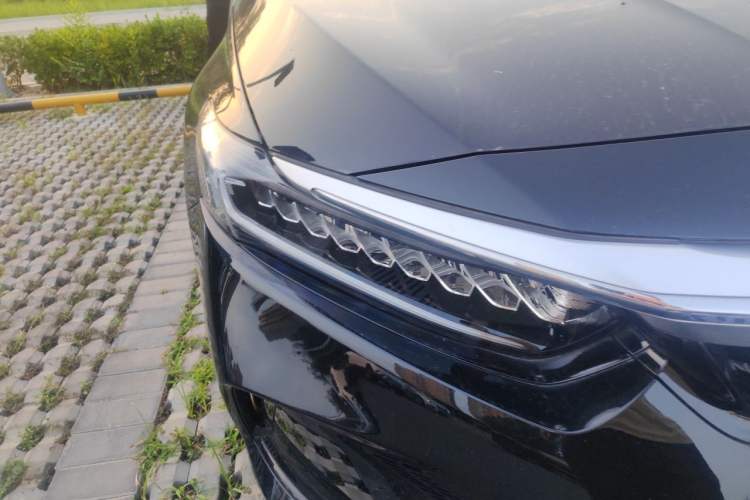 Used Honda Inspire 2022 260TURBO Elegant Edition Right Front Headlight