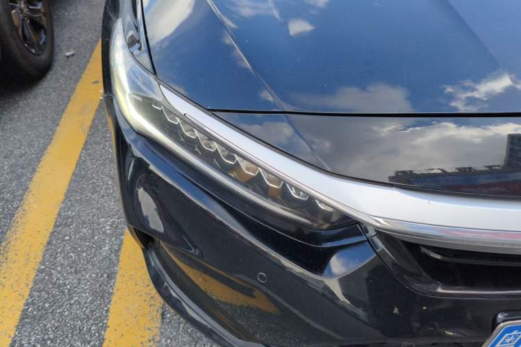 Used Honda Inspire 2022 Lingpai Hybrid 2.0L Pure Elegant Edition Right Front Headlight