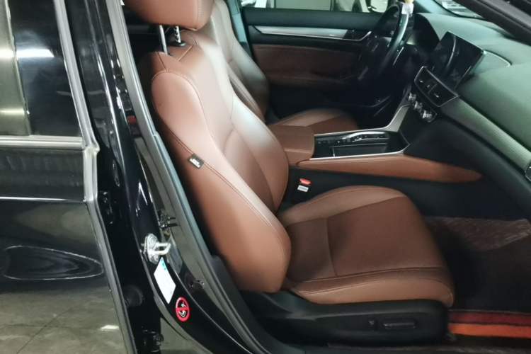 Used Honda Inspire 2022 Lingpai Hybrid 2.0L Pure Elegant Edition Right Front Seat