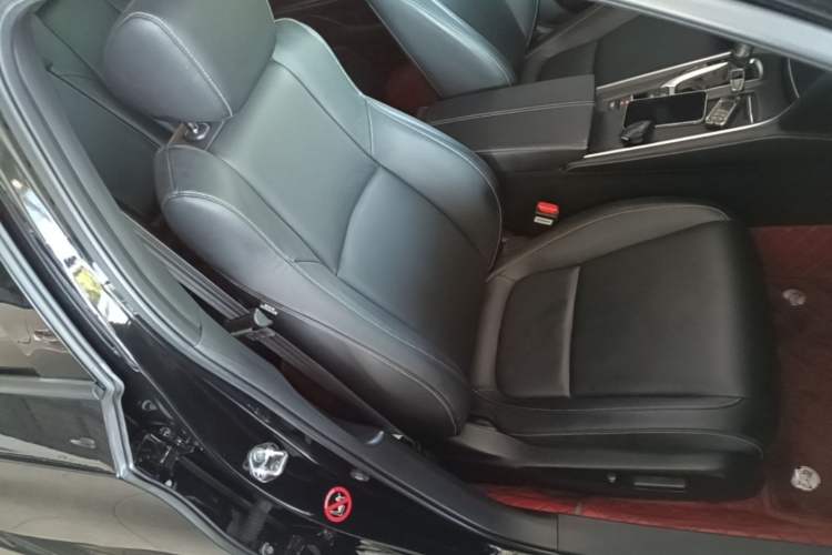 Used Honda Inspire 2022 260TURBO Elegant Edition Right Front Seat