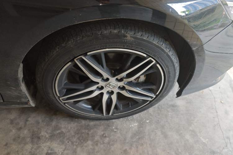 Used Honda Inspire 2022 Xing·Hybrid 2.0L Pure Edition Right Front Wheel Hub