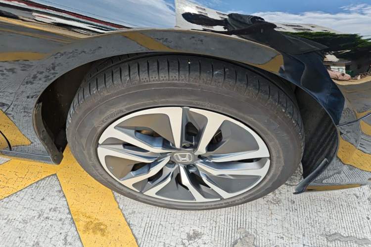 Used Honda Inspire 2022 Lingpai Hybrid 2.0L Pure Elegant Edition Right Front Wheel Hub