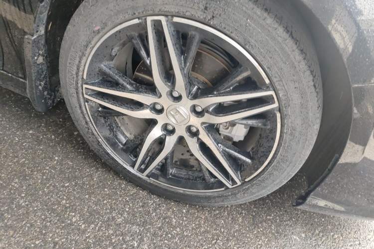 Used Honda Inspire 2022 Xing·Hybrid 2.0L Pure Edition Right Front Wheel Hub