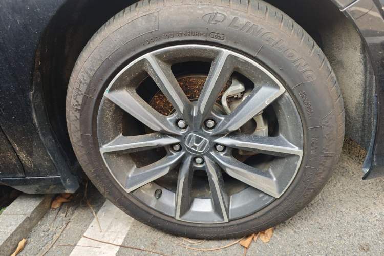 Used Honda Inspire 2022 260TURBO Elegant Edition Right Front Wheel Hub