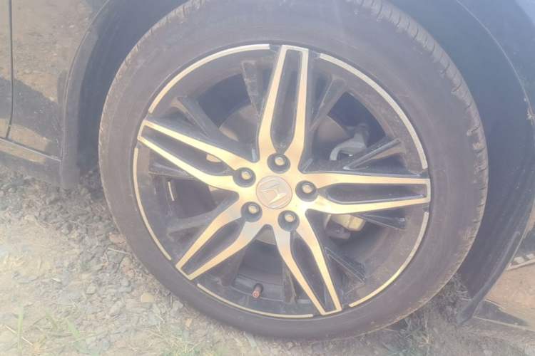 Used Honda Inspire 2022 260TURBO Jingyue Version Right Front Wheel Hub