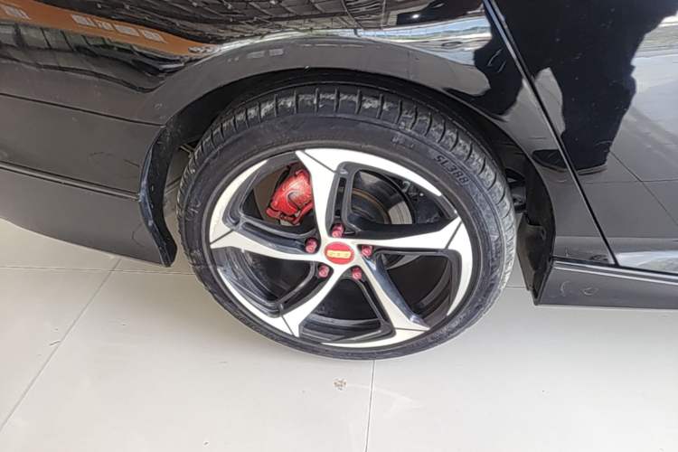 Used Honda Inspire 2022 260TURBO Elegant Edition Right Rear Wheel Hub
