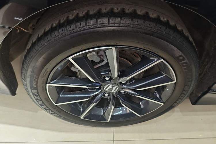 Used Honda Inspire 2022 260TURBO Elegant Edition Right Rear Wheel Hub