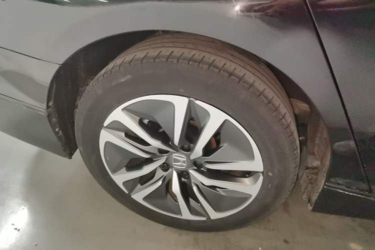Used Honda Inspire 2022 Lingpai Hybrid 2.0L Pure Elegant Edition Right Rear Wheel Hub