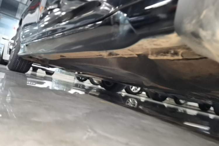 Used Honda Inspire 2022 Lingpai Hybrid 2.0L Pure Elegant Edition Right Side Sill