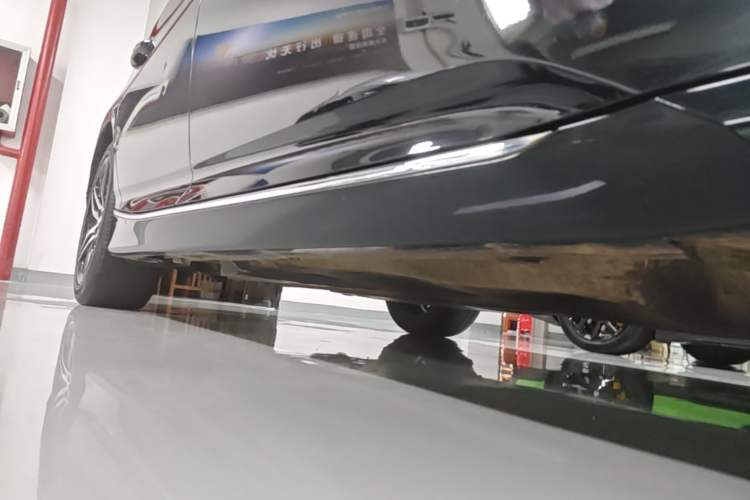Used Honda Inspire 2022 260TURBO Jingyue Version Right Side Sill
