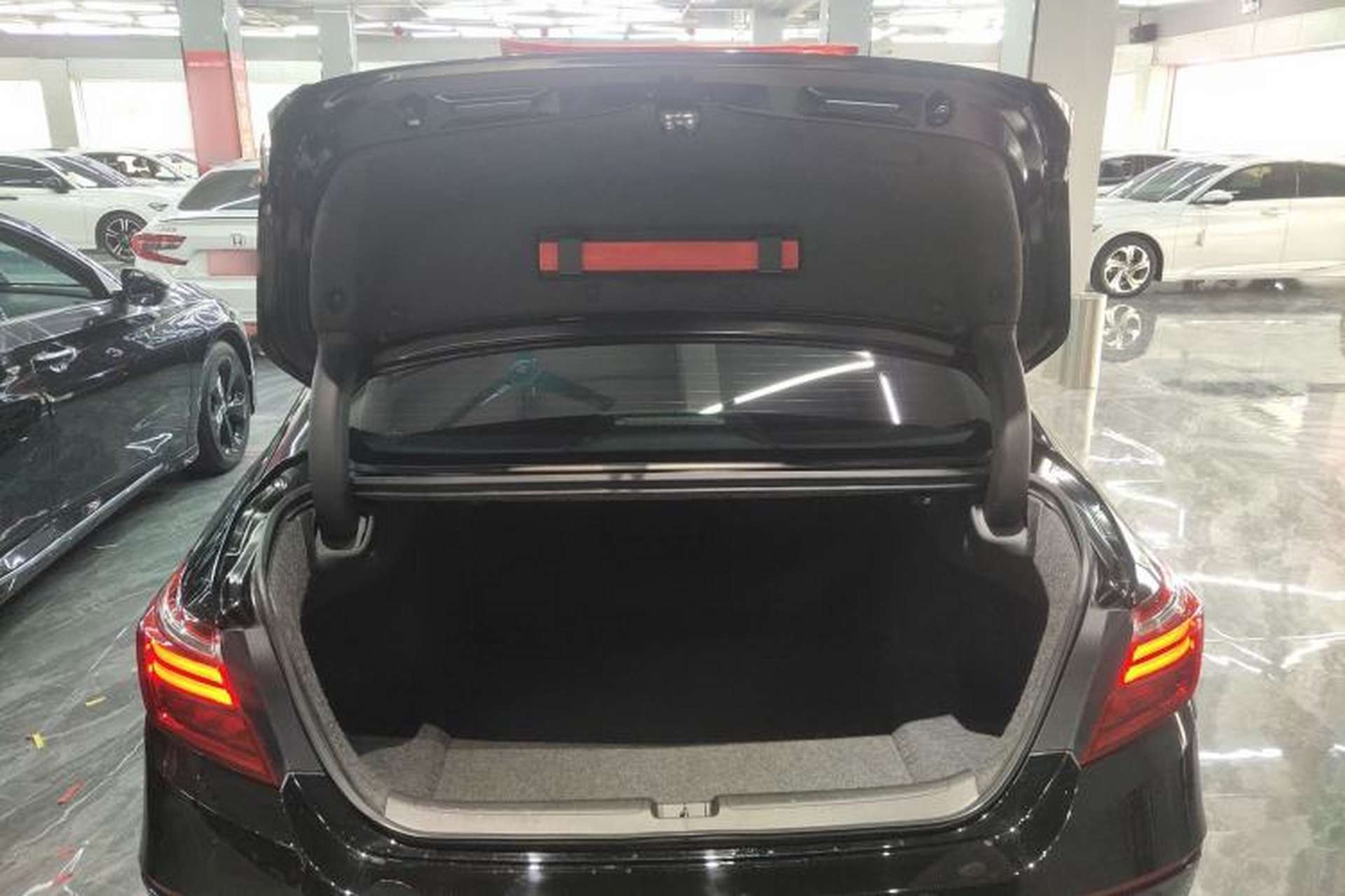 Used Honda Inspire 2022 260TURBO Jingyue Version Trunk