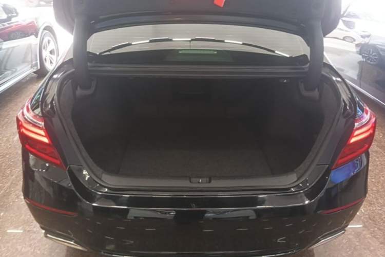Used Honda Inspire 2022 260TURBO Elegant Edition Trunk