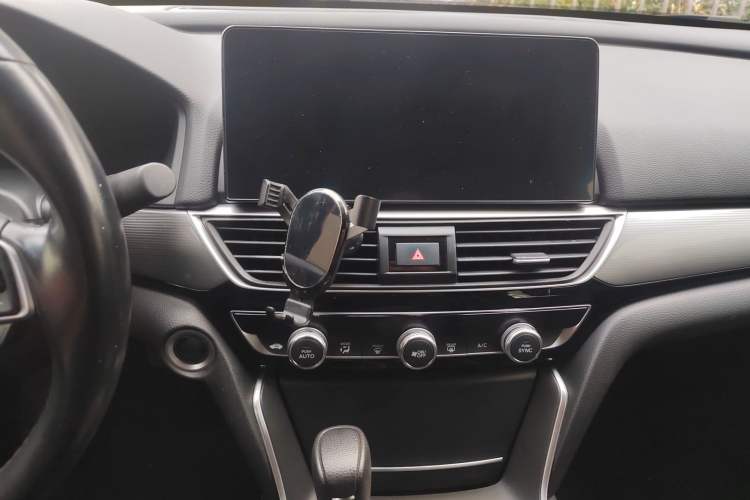 Used Honda Inspire 2022 260TURBO Elegant Edition Audio And AC Panel