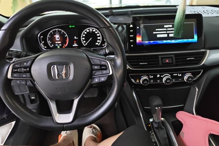 Used Honda Inspire 2022 260TURBO Elegant Edition Center Console