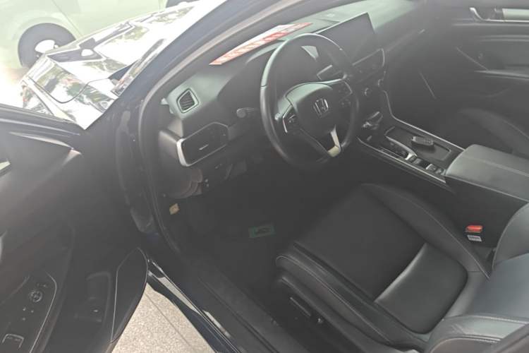 Used Honda Inspire 2022 260TURBO Elegant Edition Driver Seat