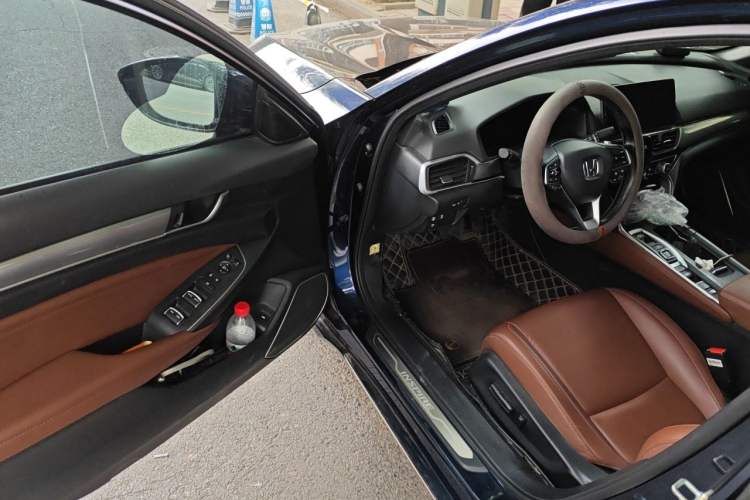 Used Honda Inspire 2022 Lingpai Hybrid 2.0L Pure Elegant Edition Driver Seat