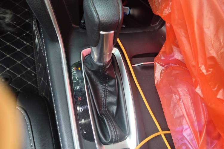 Used Honda Inspire 2022 260TURBO Elegant Edition Gear Lever