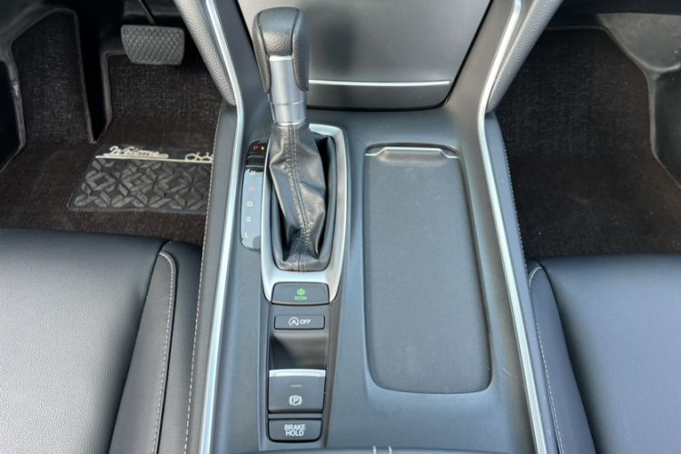 Used Honda Inspire 2022 260TURBO Elegant Edition Gear Lever