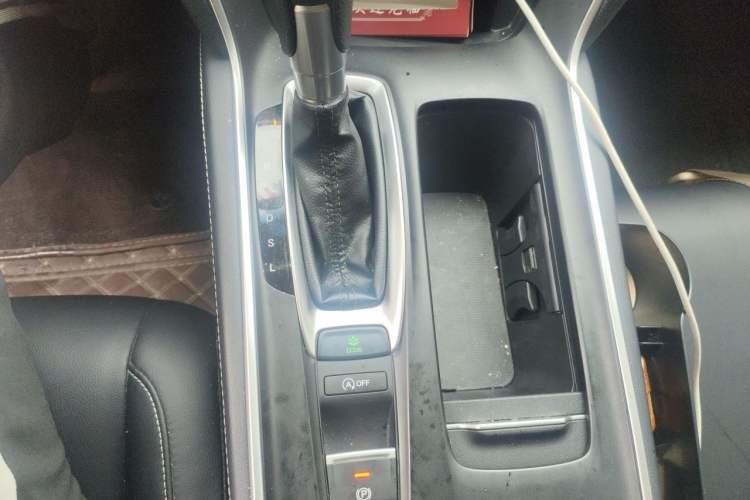Used Honda Inspire 2022 260TURBO Elegant Edition Gear Lever