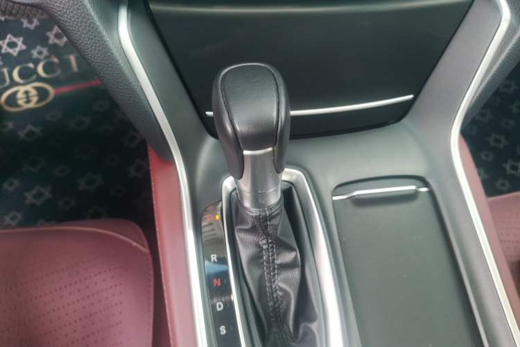 Used Honda Inspire 2022 260TURBO Jingyue Version Gear Lever