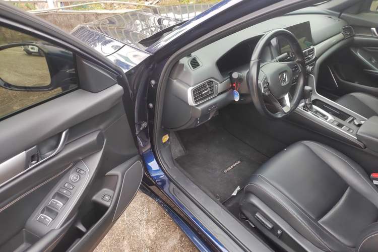 Used Honda Inspire 2022 260TURBO Elegant Edition Interior 3