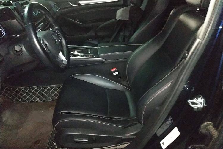 Used Honda Inspire 2022 260TURBO Elegant Edition Left Front Seat