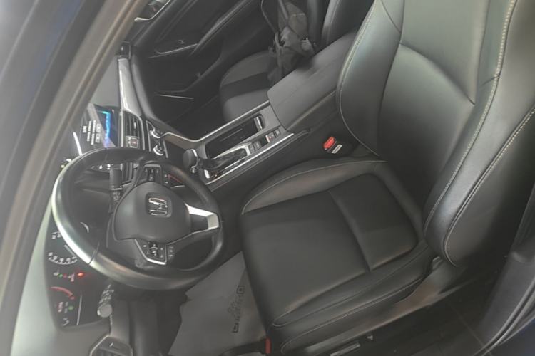 Used Honda Inspire 2022 260TURBO Elegant Edition Left Front Seat