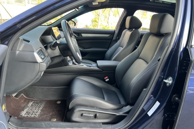 Used Honda Inspire 2022 260TURBO Elegant Edition Left Front Seat