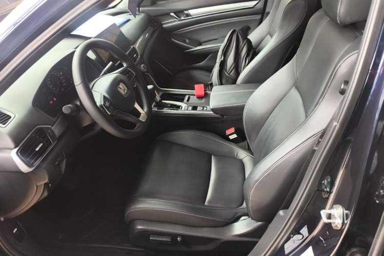 Used Honda Inspire 2022 260TURBO Elegant Edition Left Front Seat