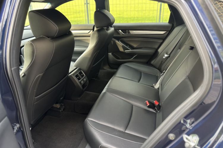 Used Honda Inspire 2022 260TURBO Elegant Edition Left Front Seat