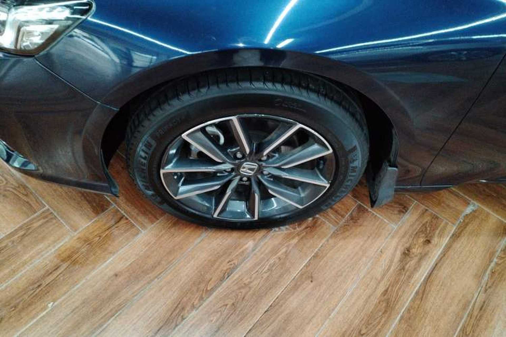 Used Honda Inspire 2022 260TURBO Elegant Edition Left Front Wheel Hub