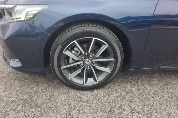 Used Honda Inspire 2022 260TURBO Elegant Edition Left Front Wheel Hub