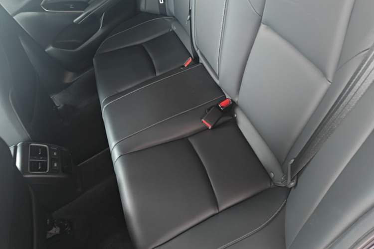 Used Honda Inspire 2022 260TURBO Elegant Edition Left Rear Seat