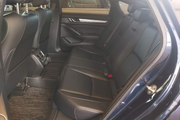 Used Honda Inspire 2022 260TURBO Elegant Edition Left Rear Seat