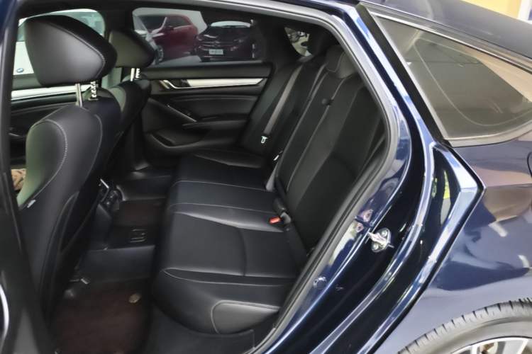 Used Honda Inspire 2022 260TURBO Elegant Edition Left Rear Seat