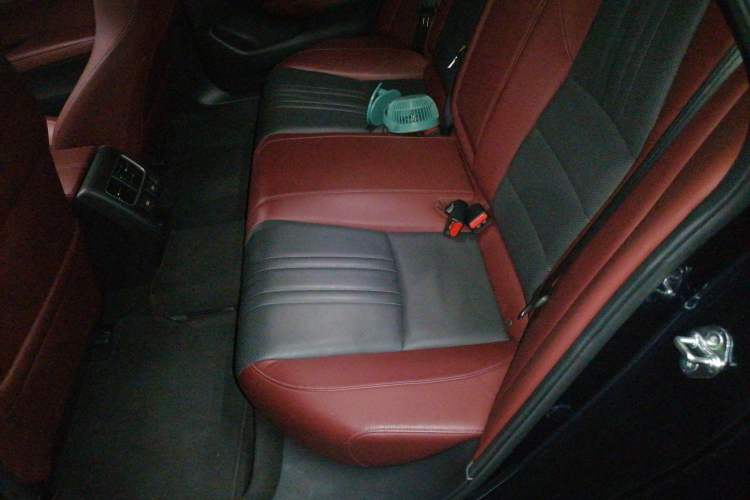 Used Honda Inspire 2022 Xing·Hybrid 2.0L Pure Edition Left Rear Seat