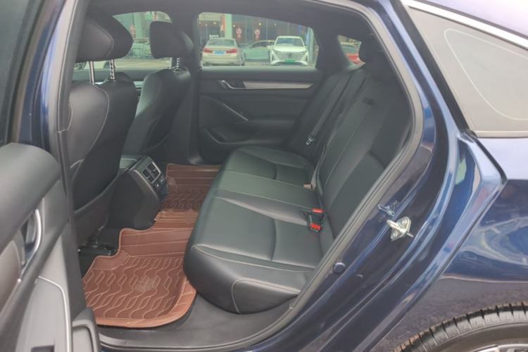 Used Honda Inspire 2022 260TURBO Elegant Edition Left Rear Seat