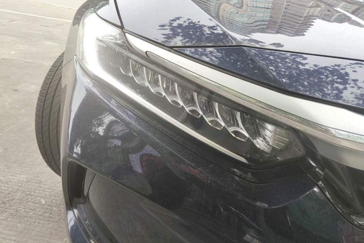 Used Honda Inspire 2022 260TURBO Elegant Edition Right Front Headlight