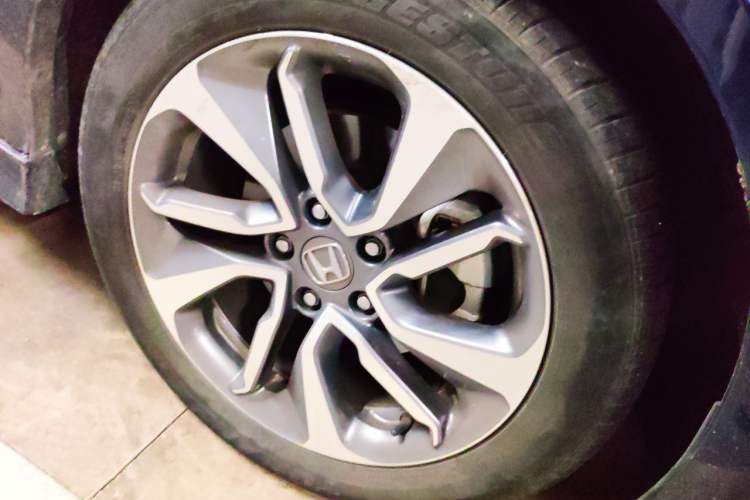 Used Honda Inspire 2022 260TURBO Elegant Edition Right Front Wheel Hub