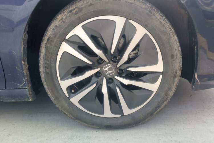 Used Honda Inspire 2022 Lingpai Hybrid 2.0L Pure Elegant Edition Right Front Wheel Hub