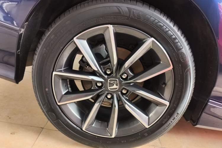Used Honda Inspire 2022 260TURBO Elegant Edition Right Rear Wheel Hub