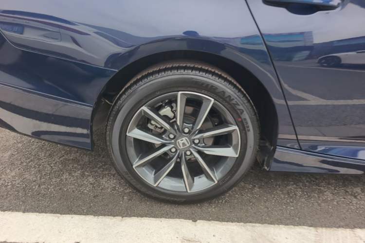 Used Honda Inspire 2022 260TURBO Elegant Edition Right Rear Wheel Hub