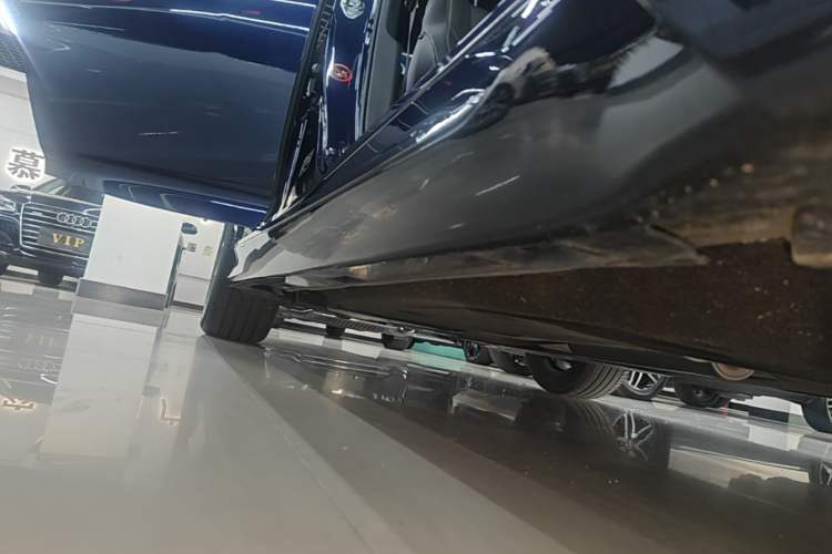 Used Honda Inspire 2022 260TURBO Elegant Edition Right Side Sill